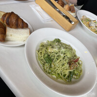 24/7 restaurant - 