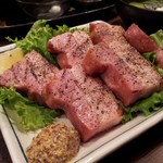 やきとん ひょっとこ - この厚切りベーコンが絶品