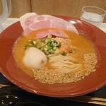 Ebisoba Kaneyuki - 海老味噌拉麺＋煮卵