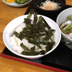 博多ごまさば屋 - 海苔がかかったご飯