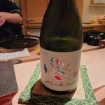 寿し道 桜田 - 冷酒は兵庫県淡路島の都美人ミラクルローズ山廃純米おりがらみ生原酒、原酒なのにアルコール度数は9%、甘くて、酸っぱくて、旨くて