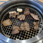 廻転レーン焼肉 いっとう - 