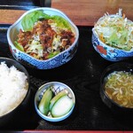 華や - 油淋鶏定食　880円