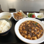 四川麻婆専家 辣辣 - 