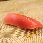 にぎり鮨 一五〇 - マグロ赤身