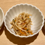 四季愛菜ダイニング - 小鉢と十割蕎麦