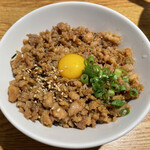 焼鳥 はちまん - ミニそぼろ丼