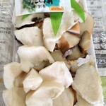 まんな鮮魚店 - 夜光貝　500円