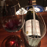 蒼 - シャンボール・ミュジニー・プルミエクリュ・レ・ザムルーズ・ジョセフ・ドルーアン(赤ワイン、フランス)
      葡萄品種:ピノ・ノワール100%