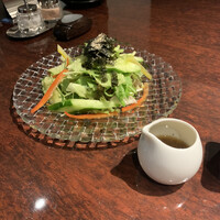 黒毛和牛焼肉 虎斑 北新地店 - チョレギサラダ