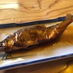 杉ケ瀬ヤナ - 甘露煮とはまた異なる鮎の煮つけ(^^)ちゃんと骨まで食べられますが、鮎の身は全く崩れず。やはり鮮度のなさる技なのか？素直に美味しいですね！