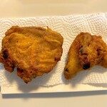 ケンタッキーフライドチキン - 1日目のオリジナルチキン(左)とお試し品オリジナルチキン(右)