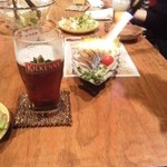 秋津アイランド&ビーチ - 鯖を店員さんが炙ってます、ファイヤー！