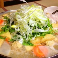 神楽坂 割烹 加賀 個室と会席接待の宴会処 - ハーブ豚と地鶏つみれのハリハリ鍋