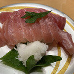 Daiki Suisan Kaitenzushi - キハダマグロ腹　250円