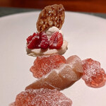 蒼 - 加納岩産白桃のピーチ・メルバ　白桃のコンポート　白桃の皮とフランボワーズのジュレ添え