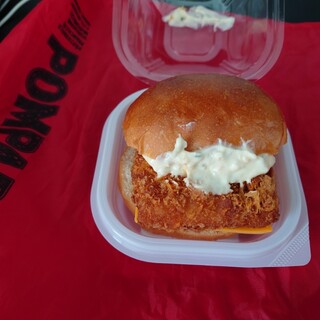 ポンパドウル_0