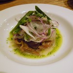 レストラン 山猫軒 - 広島産カキのオイル煮、木の子マリネ添え