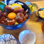 海鮮食堂 味工房 - まぐろ丼