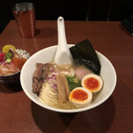 酒肴場 屯 - 「特製烏賊干し塩そば」¥1100