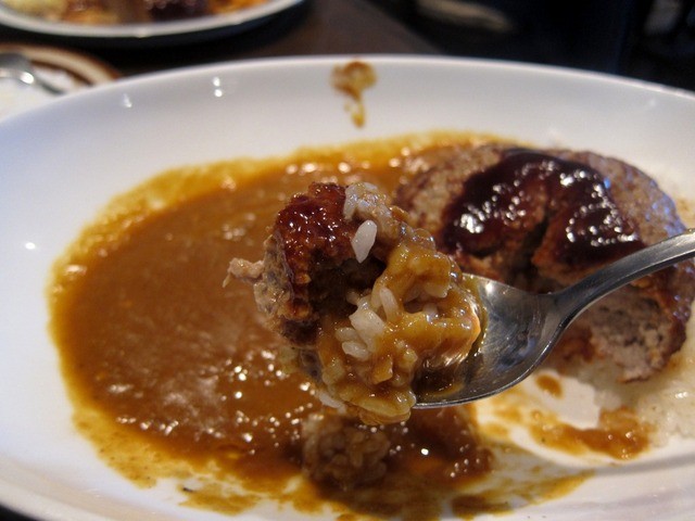 ハンバーグは肉汁が溢れて出てくる By Urya Momen カリー軒 カリーケン 美園 洋食 食べログ ハンバーグは肉汁が溢れて出てくる By Urya Momen カリー軒 カリーケン 美園 洋食 食べログ