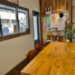 ムームー サンドウィッチワークス - 気楽でカジュアルなサンドイッチ店