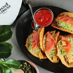 GOOD TACO TOKYO - タコス テーブル席