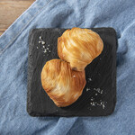 SFOGLIATELLE スフォリアテッラ