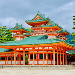 LA VOITURE - ◎境内の東側に建てられている蒼龍楼。京都の街の東を守る。
