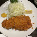 とんかつ やまいち - 特ロース定食　2200円