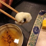 桜田 - ⑦百合根の茶巾（大徳寺納豆入り）