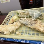 だるまの天ぷら定食 - 