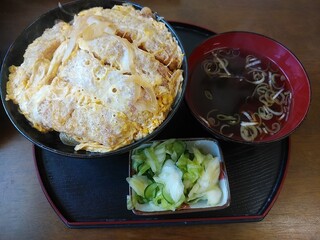 Masu Ei Shokudo - 豬排蓋飯
