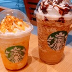 STARBUCKS COFFEE - 焼き芋プラペチーノはトールサイズのみ
                      となりはベンティサイズ