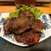 魚屋 小次朗 - 鮪ほほ肉ステーキ