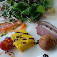 TOOTH TOOTH GARDEN RESTAURANT - オードブルセット。