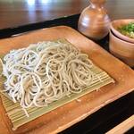マガタニア - 盛りそば[日のみ]　伊吹在来手打ち十割（抜き実）