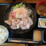 Ooyama Chikusan Pork & Noodle - 冷しゃぶ定食：800円