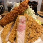 とんかつ けい太 西荻窪駅前店 - 撮られる事を意識したような盛り付け