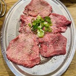 Sumibi Horumon Yakiniku Barikiya - 