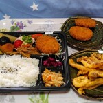 飯田屋食品 - 今日のお昼です