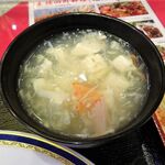 四川厨房 随苑 - 牛肉の黒胡椒定食750円（ランチは、鶏唐揚げ４個、炒飯ほかは食べ放題）