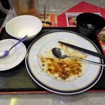 四川厨房 随苑 - 牛肉の黒胡椒定食750円（ランチは、鶏唐揚げ４個、炒飯ほかは食べ放題）