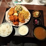 博多海鮮処まんぷく屋 - 海鮮ミックスフライ定食