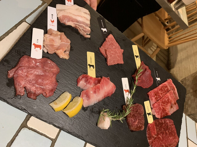 熟成和牛焼肉エイジング ビーフ Tokyo 新宿三丁目店 新宿三丁目 焼肉 ネット予約可 食べログ