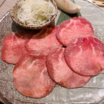 旬の野菜と焼肉 大地の匠 - 