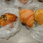 ミニヨン - 左から、プレーン、さつま芋、メンタイ、カレー。