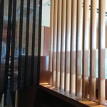 手打ち蕎麦 三乗 - 奥のテーブル席にて。