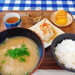 しるもの屋 萌木色 - 豚汁定食