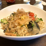 Teuchi Soba Taneya - 揚げ出しナスとオクラの冷やしそば¥1,440